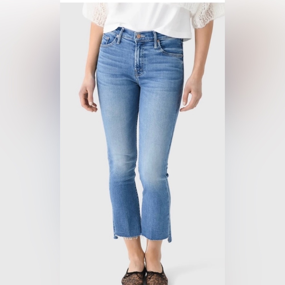MOTHER Insider Crop Step Fray in Shoot To Thrill Size 24 - Picture 4 of 15